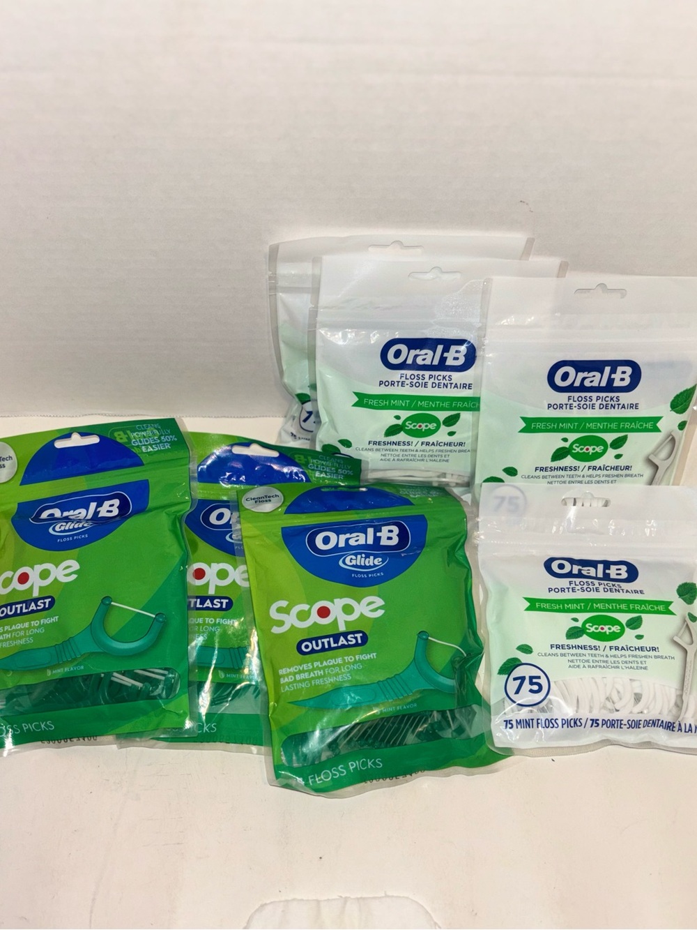 Oral-B Scope Outlast Floss Picks – Green-Bundle of 7 Fresh Mint